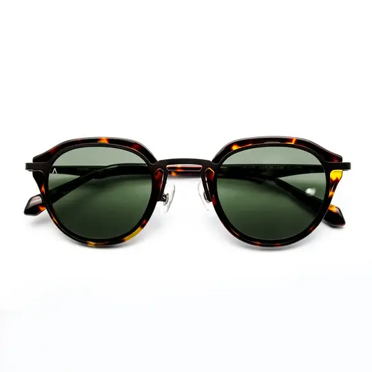 ADAM YOUNG 007 C3 46